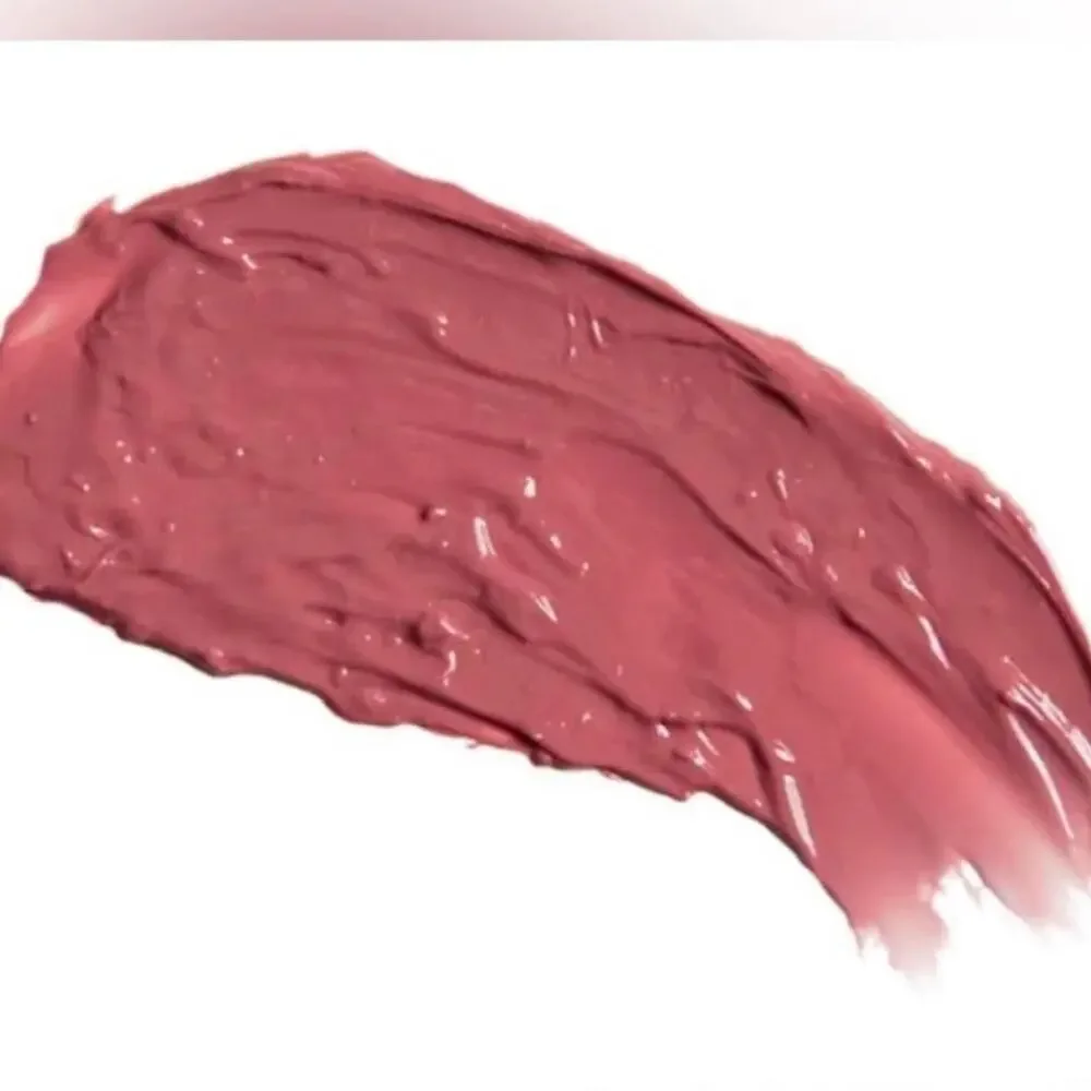 Charlotte Tilbury charlotte tilbury